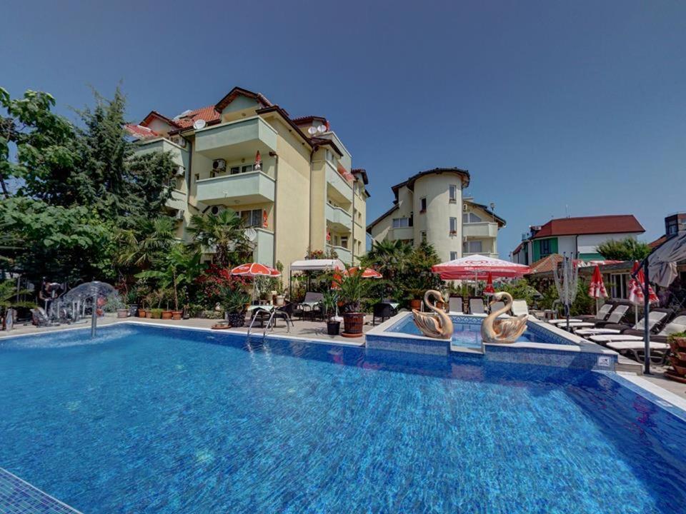 סינמורץ Family Hotel Gogov מראה חיצוני תמונה