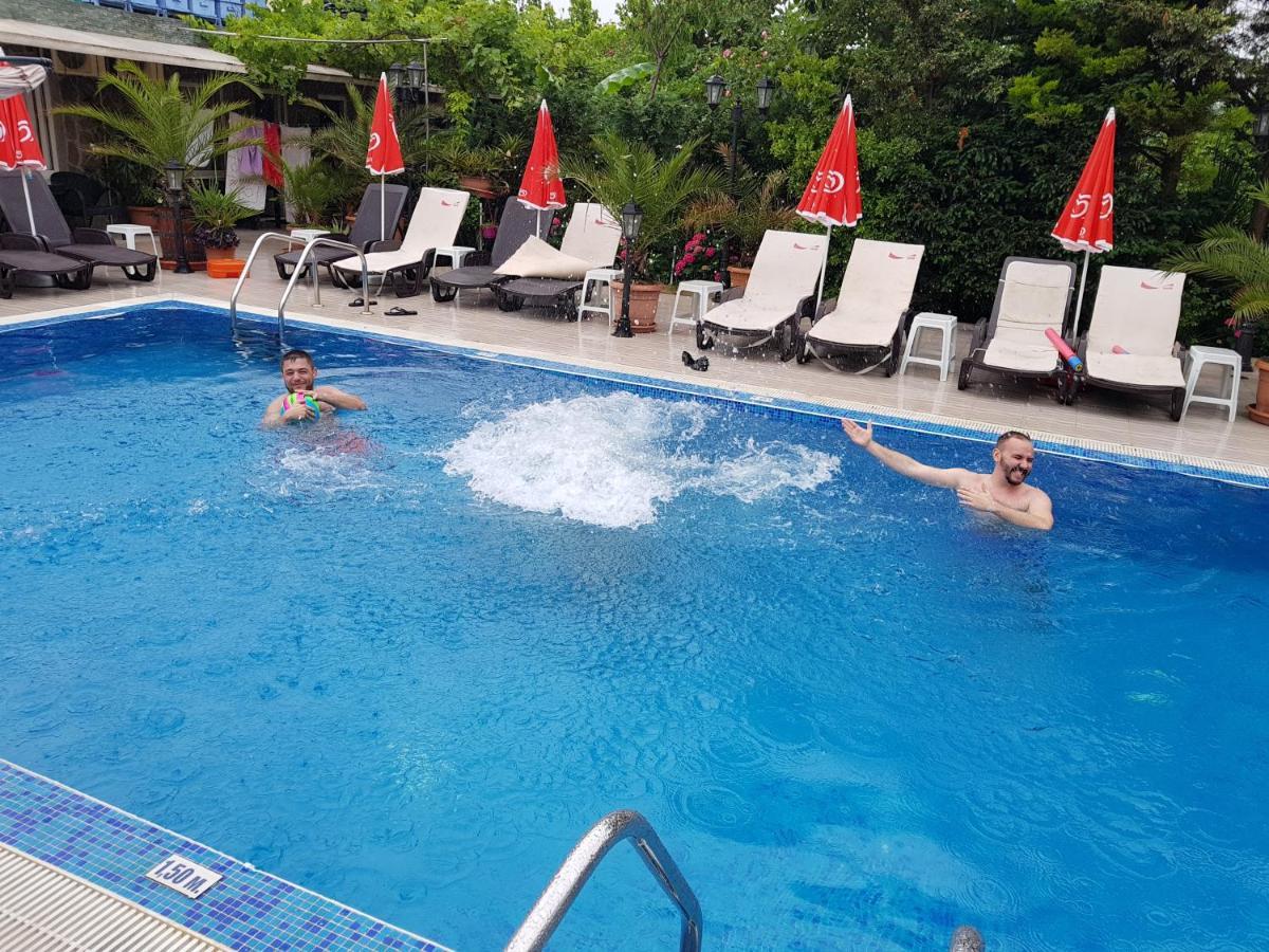 סינמורץ Family Hotel Gogov מראה חיצוני תמונה