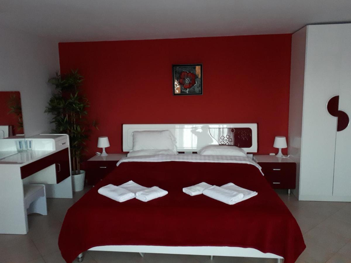 סינמורץ Family Hotel Gogov מראה חיצוני תמונה