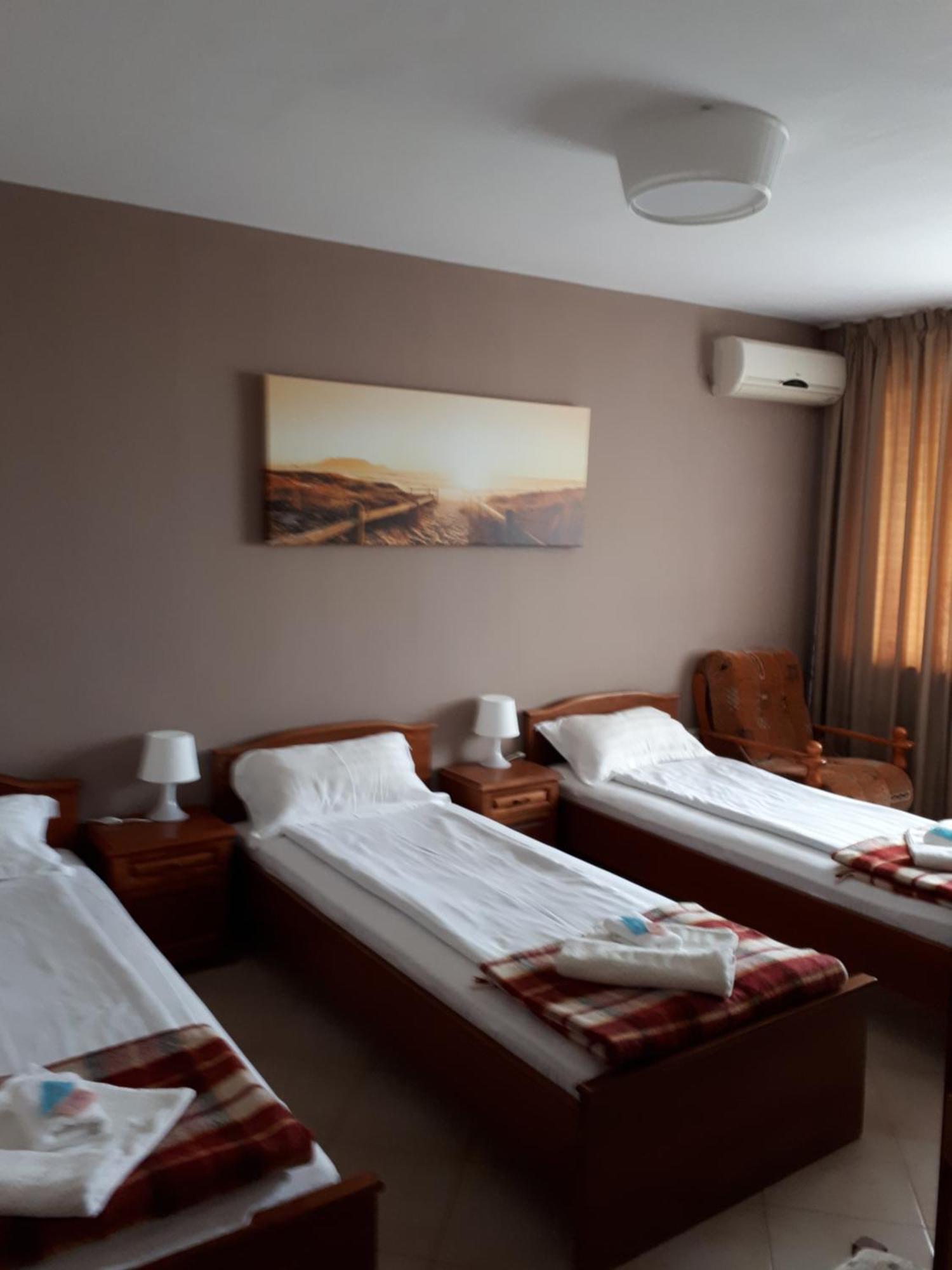 סינמורץ Family Hotel Gogov חדר תמונה